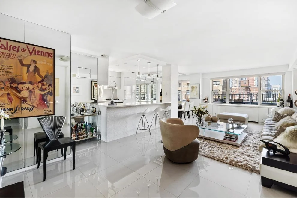 Unit for sale at 420 E 72ND Street, Manhattan, NY 10021
