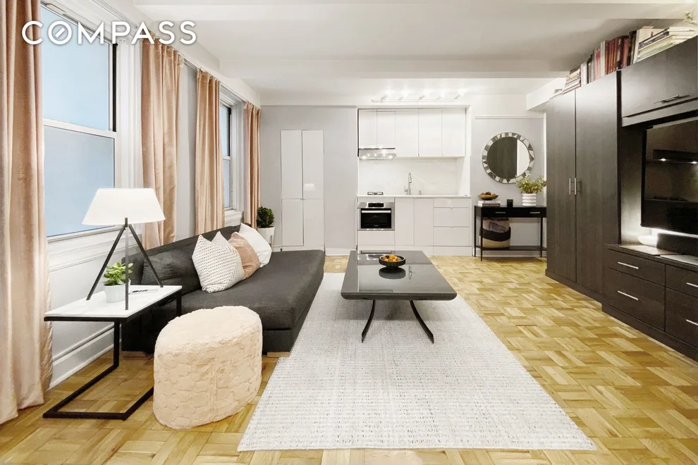 Unit for sale at 155 E 49th Street, Manhattan, NY 10017