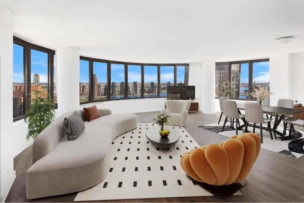 Unit for sale at 330 E 38TH Street, Manhattan, NY 10016