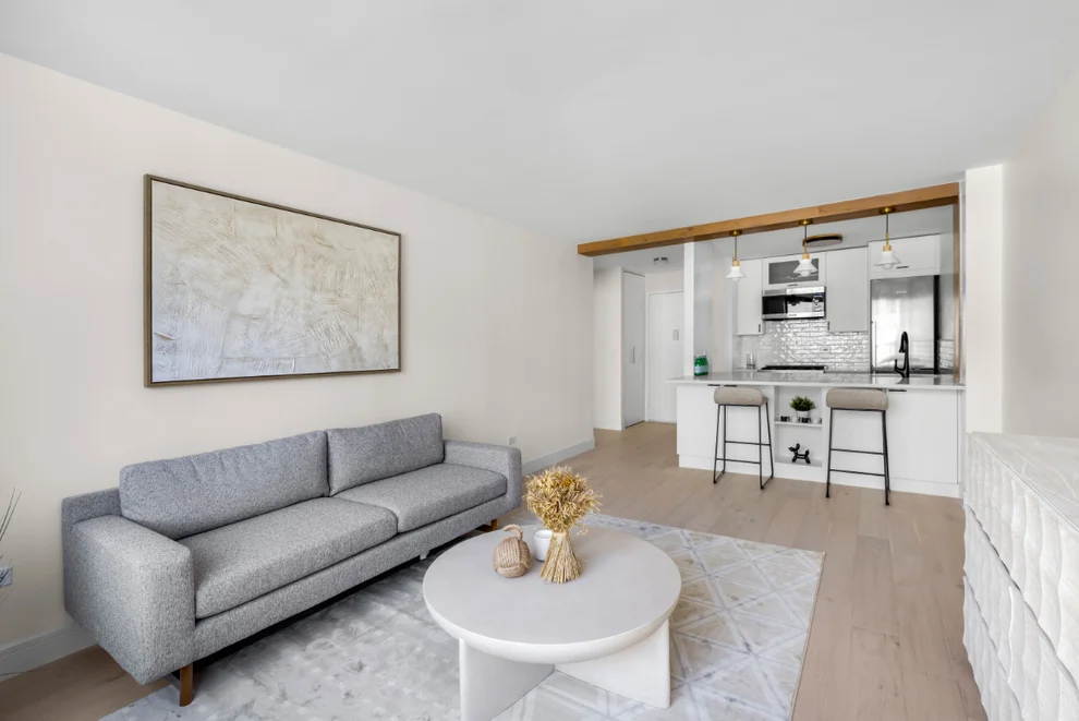 Unit for sale at 2 S END Avenue, Manhattan, NY 10280