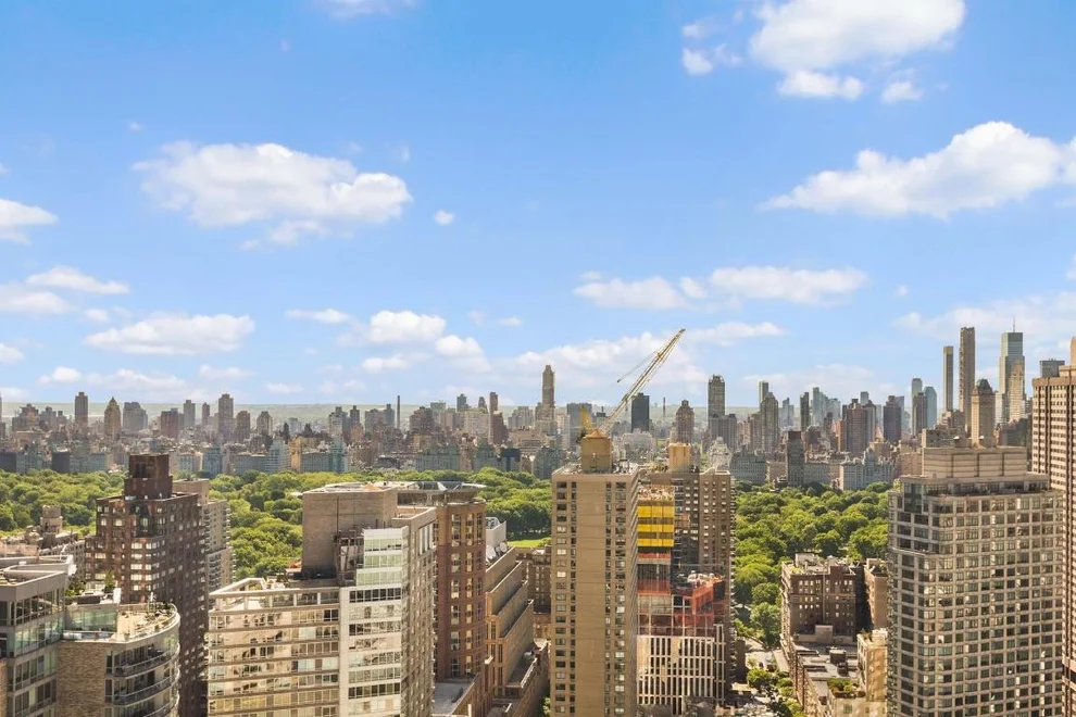 Unit for sale at 160 W 66TH Street, Manhattan, NY 10023