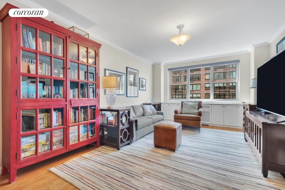 Unit for sale at 333 E 79th Street, Manhattan, NY 10075