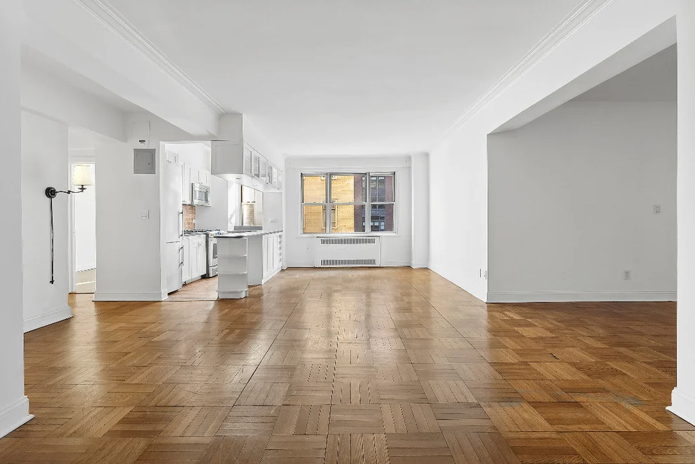 Unit for sale at 220 MADISON Avenue, Manhattan, NY 10016