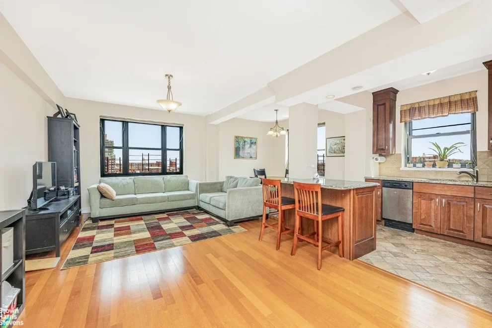 Unit for sale at 3103 FAIRFIELD Avenue, Bronx, NY 10463