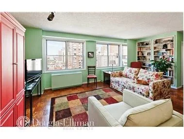 Unit for sale at 345 E 86th Street, Manhattan, NY 10028