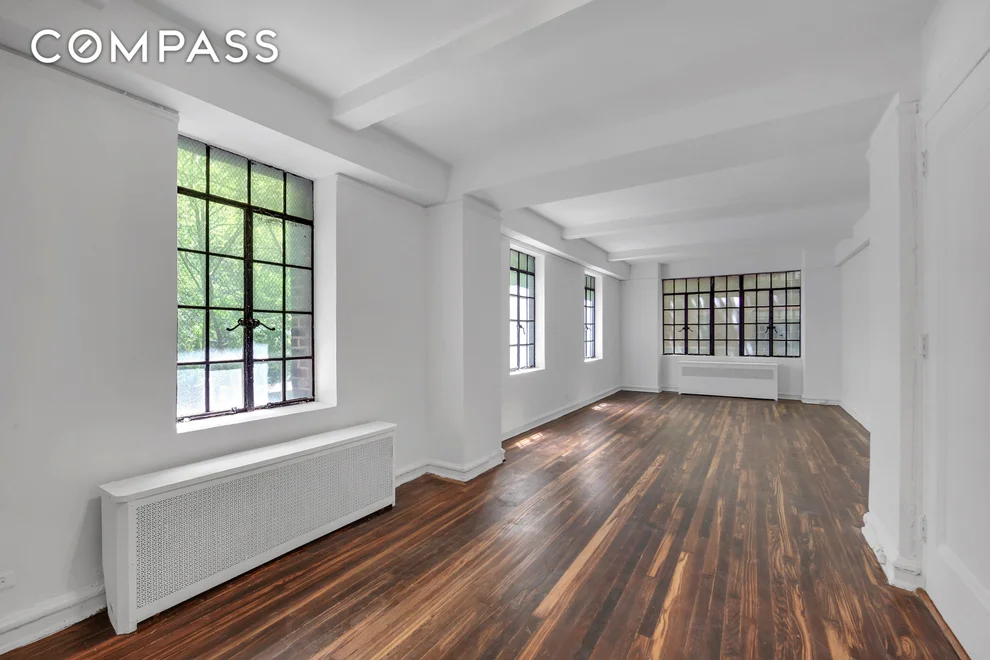 Unit for sale at 320 E 42nd Street, Manhattan, NY 10017