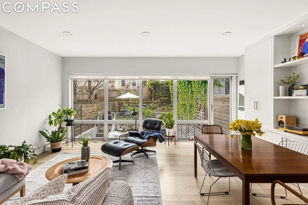 Unit for sale at 348 Sackett Street, Brooklyn, NY 11231