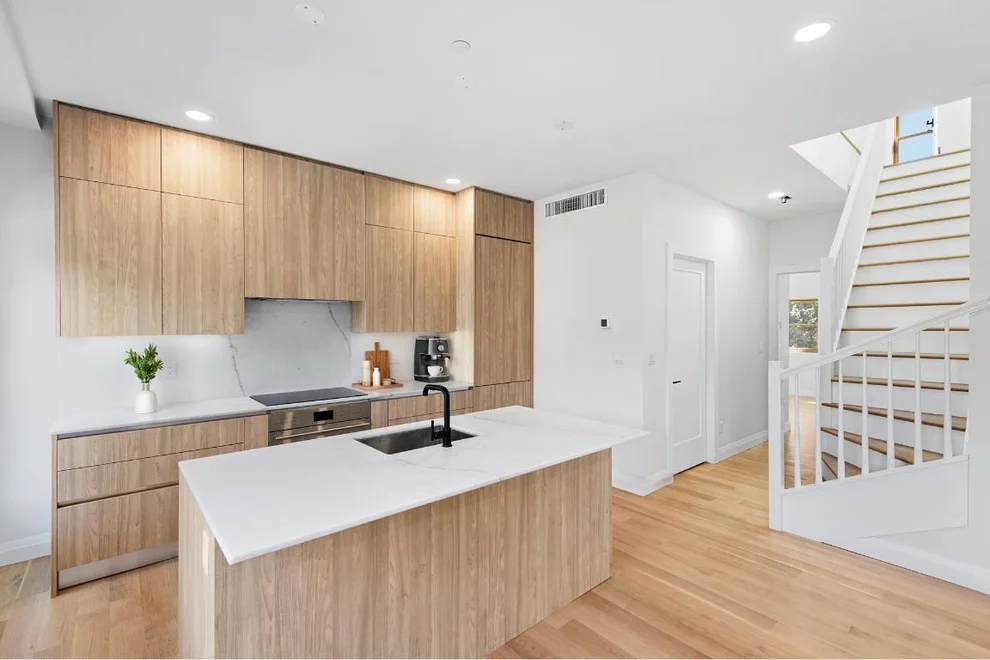 Unit for sale at 181 CARLTON Avenue, Brooklyn, NY 11205