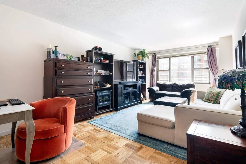 Unit for sale at 300 E 40TH Street, Manhattan, NY 10016