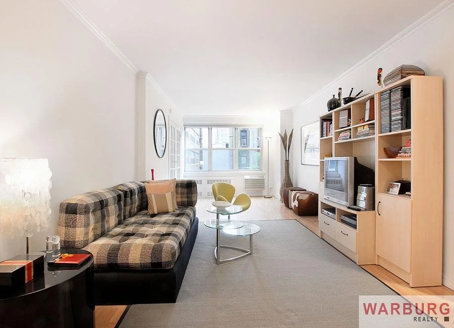 Unit for sale at 401 E 74th Street, Manhattan, NY 10021