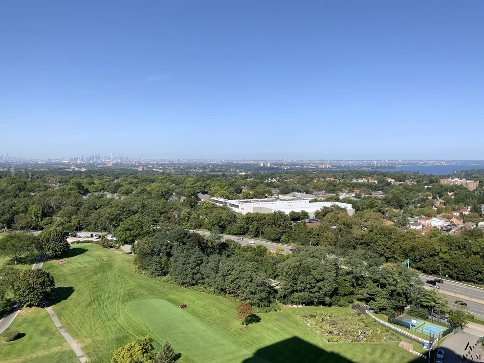 Unit for sale at 269-10 Grand Central Parkway, Queens, NY 11005
