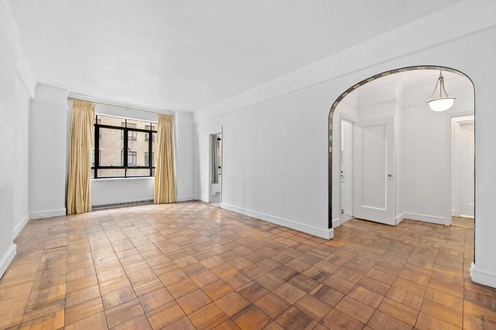 Unit for sale at 25 CENTRAL Park W, Manhattan, NY 10023