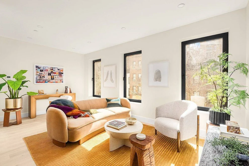 Unit for sale at 221 E 48th Street, Manhattan, NY 10017-1559