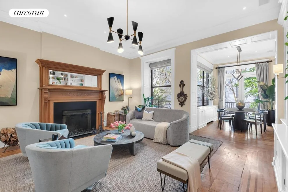Unit for sale at 19 W 87TH Street, Manhattan, NY 10024