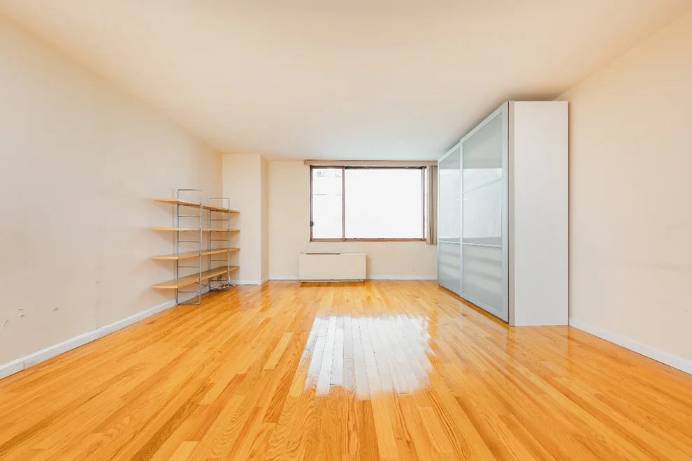 Unit for sale at 350 W 50th Street, Manhattan, NY 10019