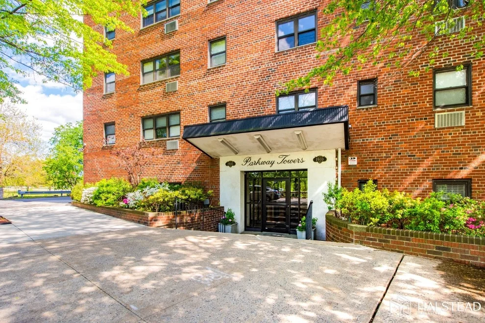 Unit for sale at 1910 PELHAM Parkway S, Bronx, NY 10461