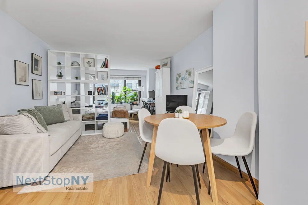 Unit for sale at 220 E 57TH Street, Manhattan, NY 10022