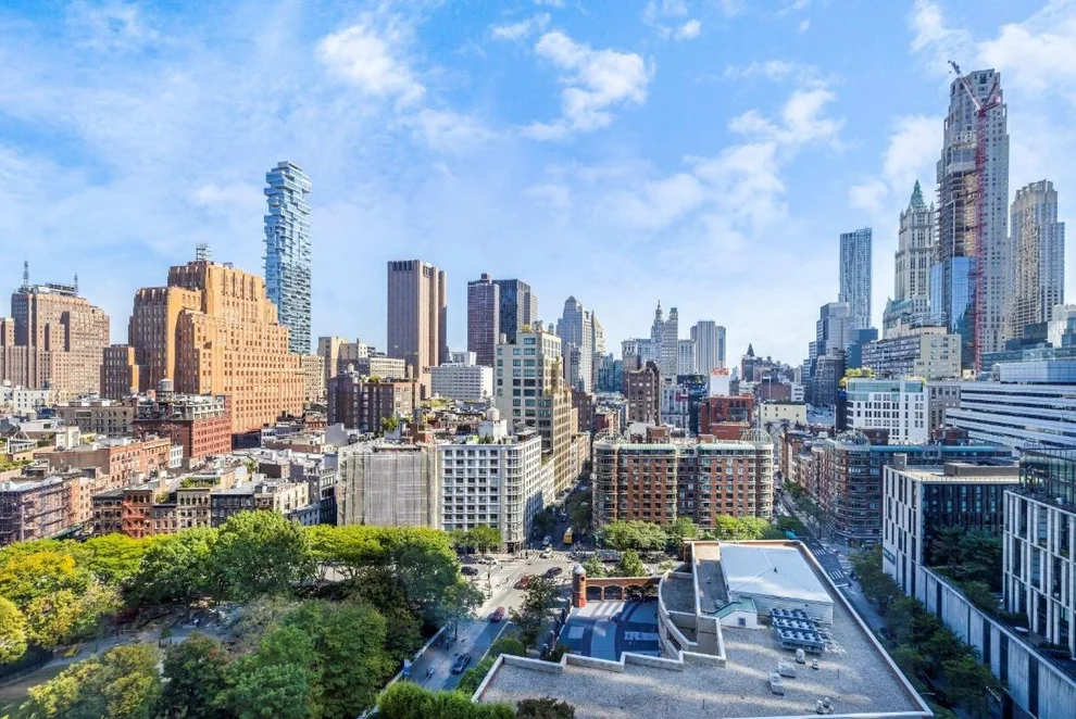 Unit for sale at 200 CHAMBERS Street, Manhattan, NY 10007