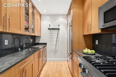 Unit for sale at 88 Greenwich Street, Manhattan, NY 10006