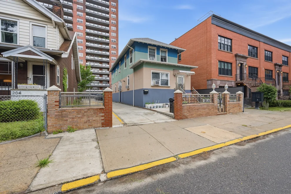 Unit for sale at 200 E 7TH Street, Brooklyn, NY 11218