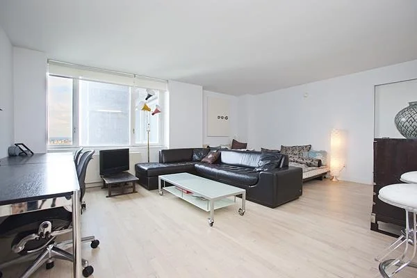 Unit for sale at 322 W 57th Street, Manhattan, NY 10019