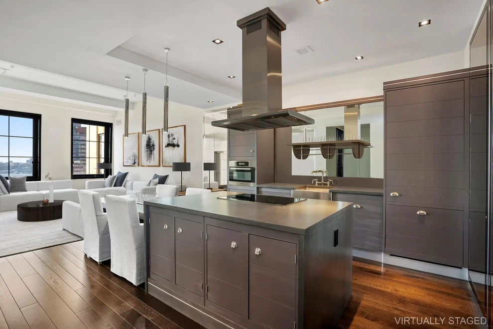 Unit for sale at 425 W 50TH Street, Manhattan, NY 10019