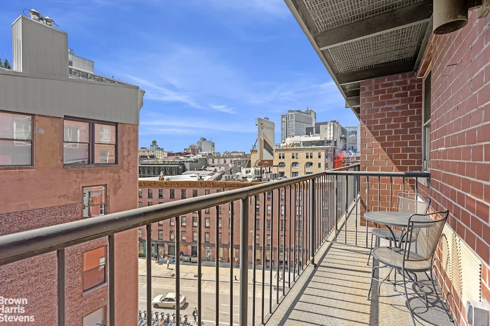 Unit for sale at 350 W 14TH Street, Manhattan, NY 10014
