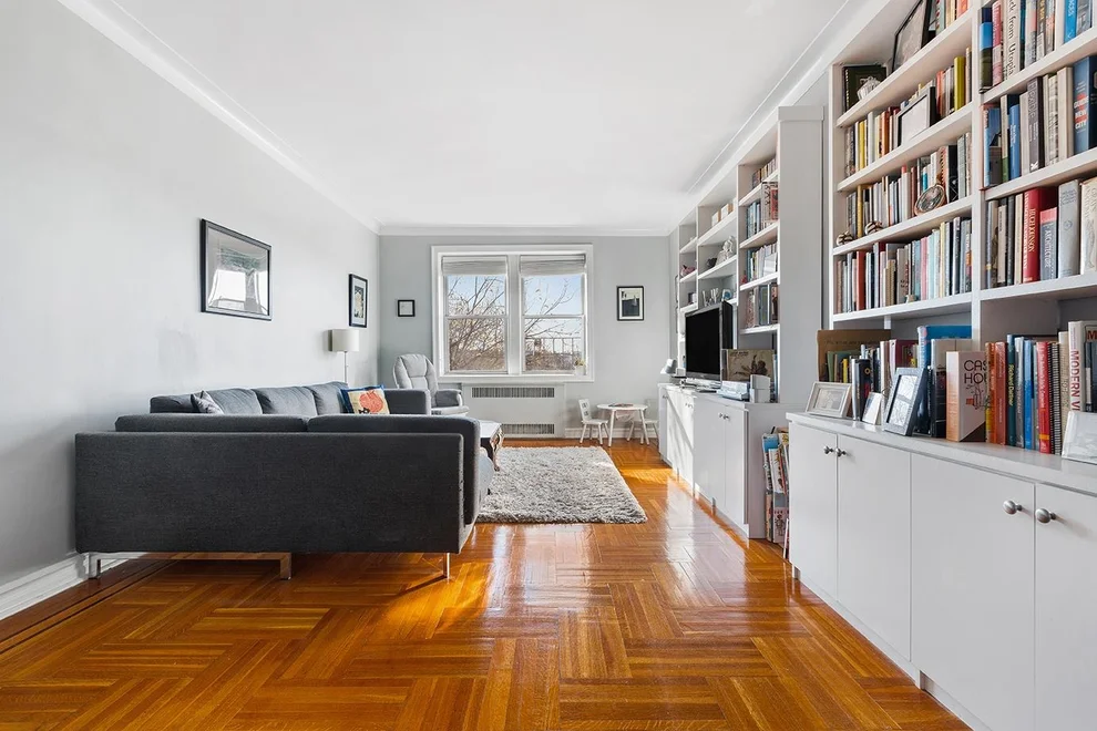Unit for sale at 280 Ocean Parkway, Brooklyn, NY 11218