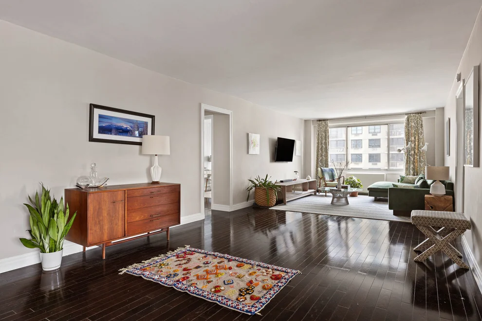 Unit for sale at 300 E 74TH Street, Manhattan, NY 10021