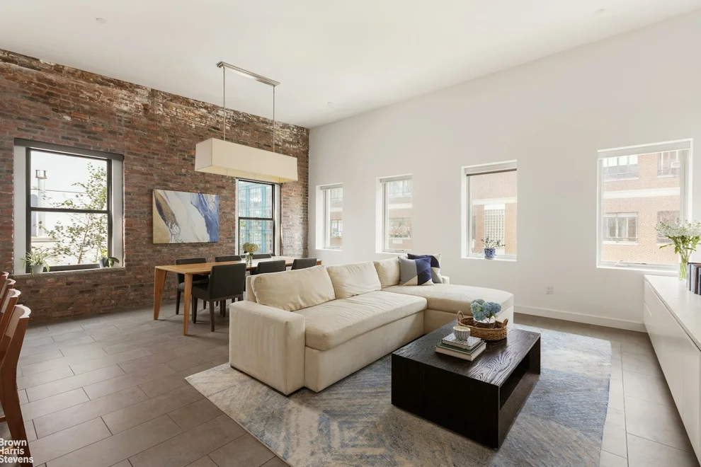 Unit for sale at 77 WARREN Street, Manhattan, NY 10007