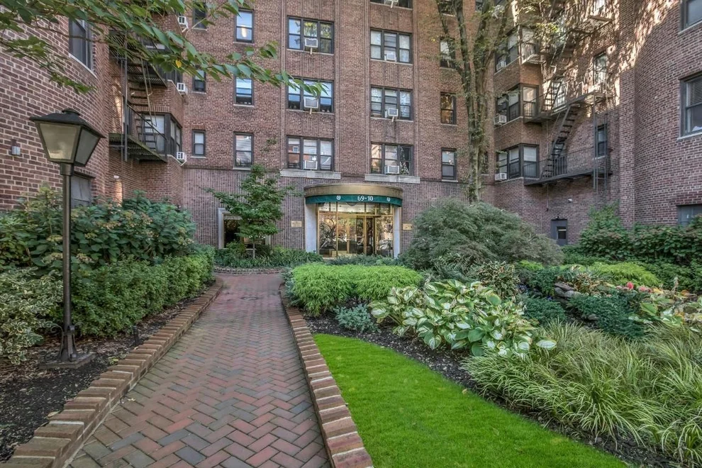 Unit for sale at 69-10 YELLOWSTONE Boulevard, Queens, NY 11375