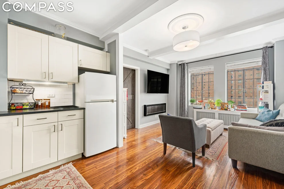 Unit for sale at 25 Tudor City Place, Manhattan, NY 10017