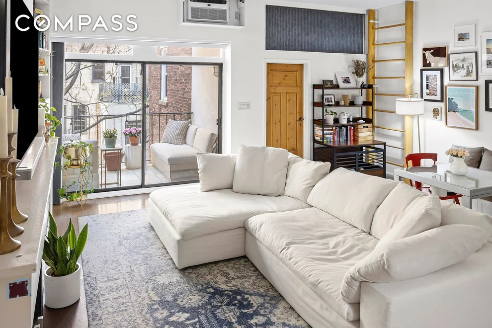 Unit for sale at 19 W 85th Street, Manhattan, NY 10024