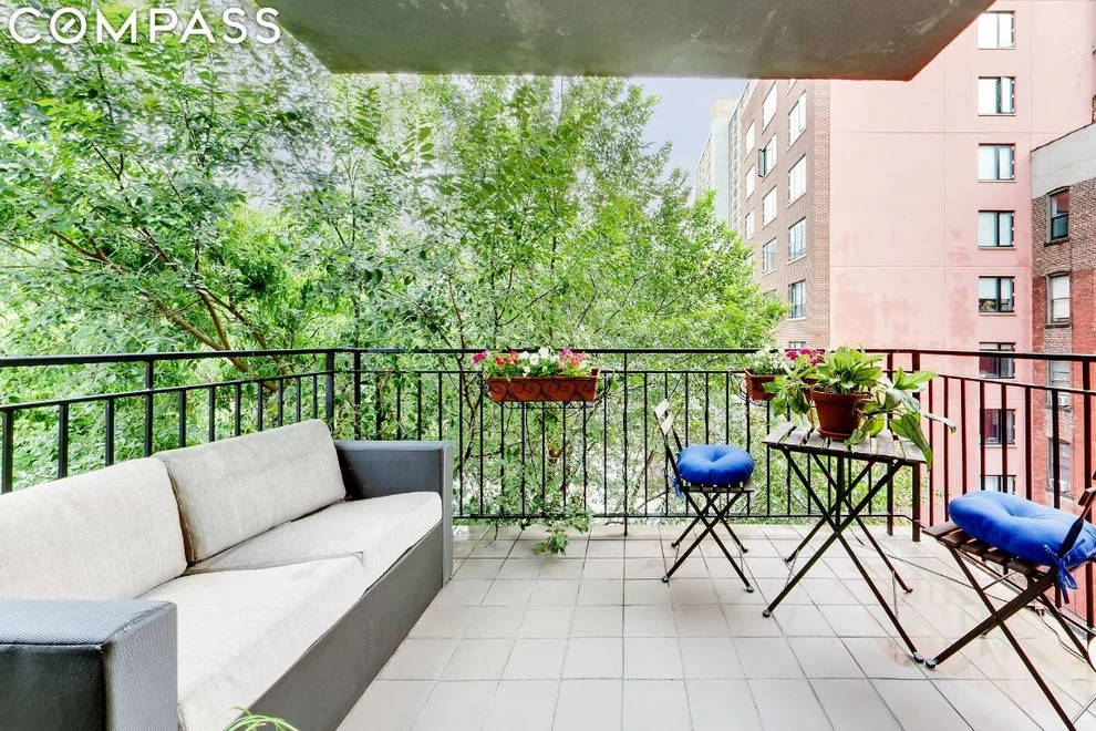 Unit for sale at 643 E 11th Street, Manhattan, NY 10009
