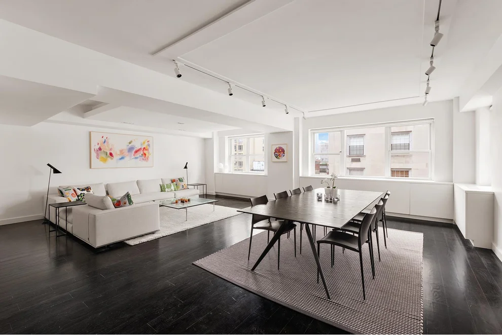 Unit for sale at 923 5TH Avenue, Manhattan, NY 10021