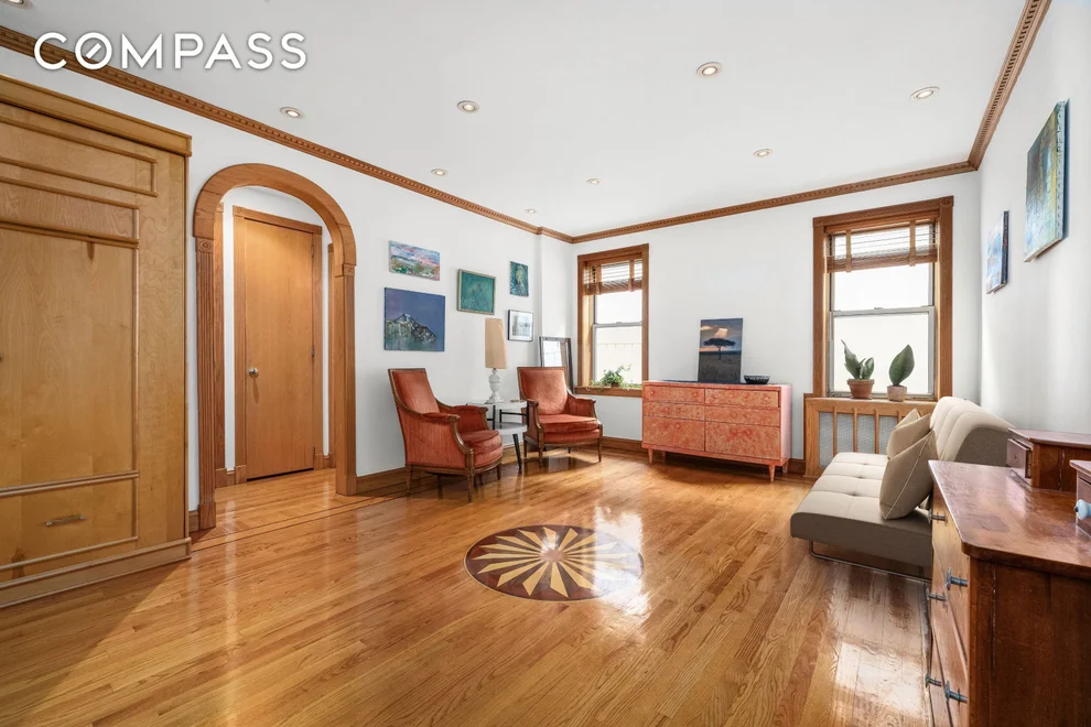 Unit for sale at 75 Bank Street, Manhattan, NY 10014