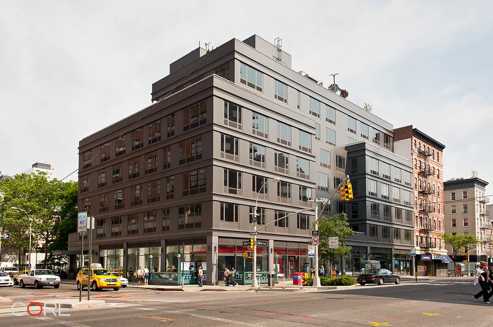 Unit for sale at 305 W 16th Street, Manhattan, NY 10011