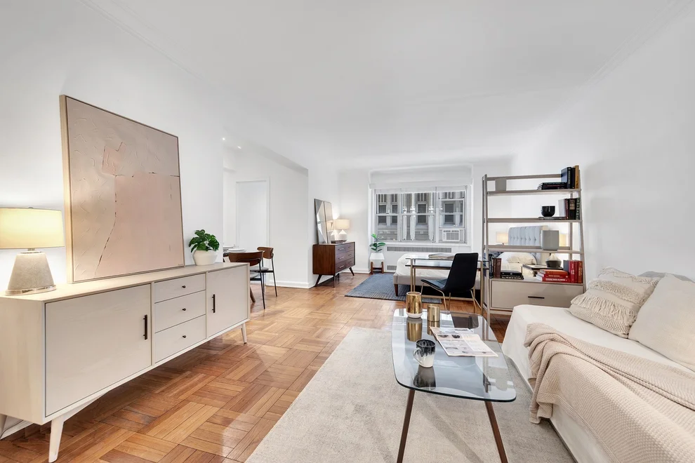 Unit for sale at 220 MADISON Avenue, Manhattan, NY 10016