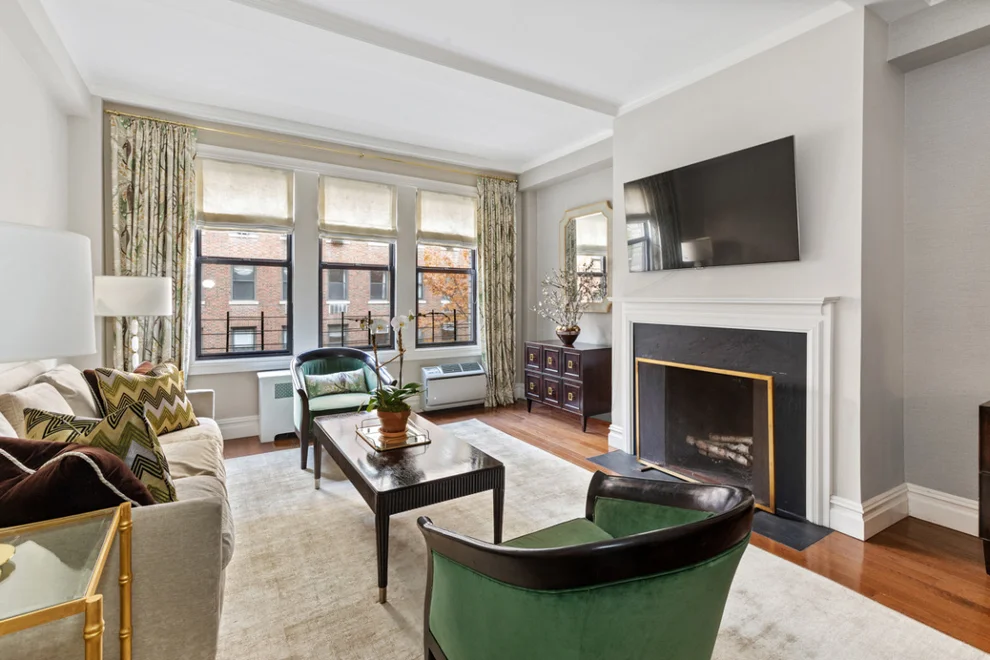 Unit for sale at 114 E 84TH Street, Manhattan, NY 10028