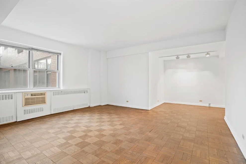 Unit for sale at 25 SUTTON Place S, Manhattan, NY 10022