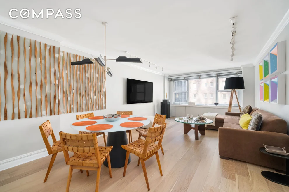 Unit for sale at 77 W 55th Street, Manhattan, NY 10019