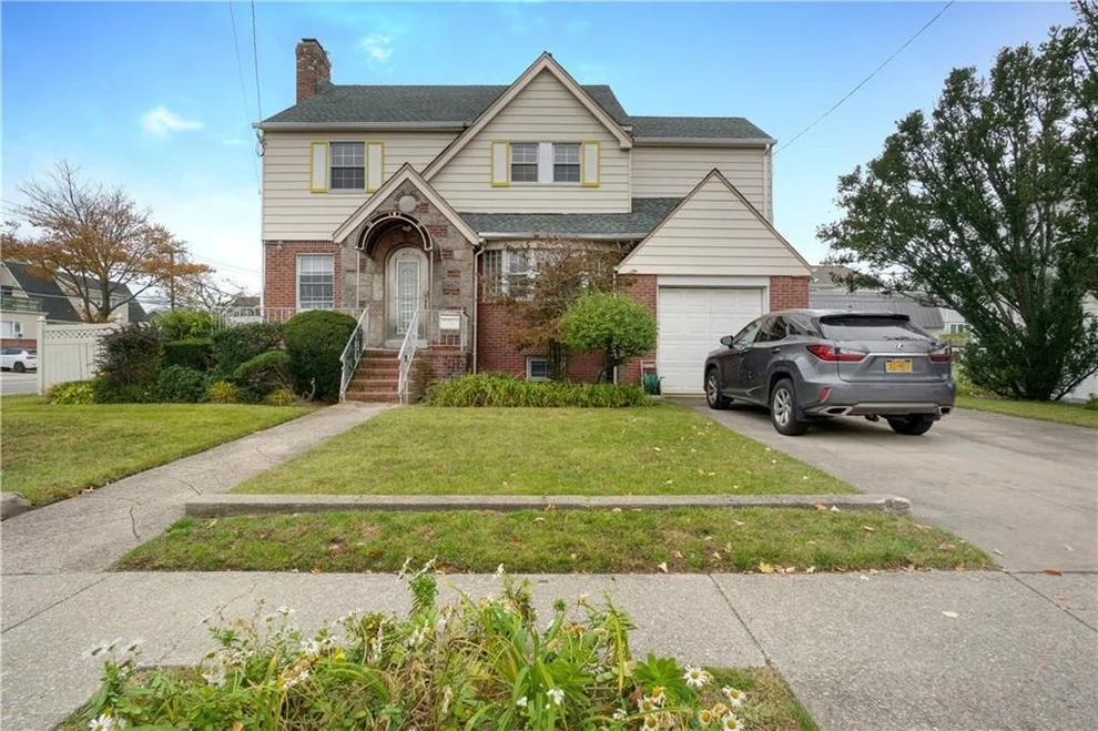 Unit for sale at 403 BEACH 137TH Street, Queens, NY 11694