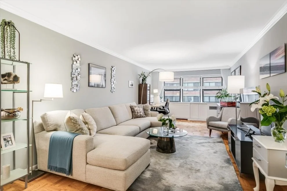 Unit for sale at 333 E 75th Street, Manhattan, NY 10021