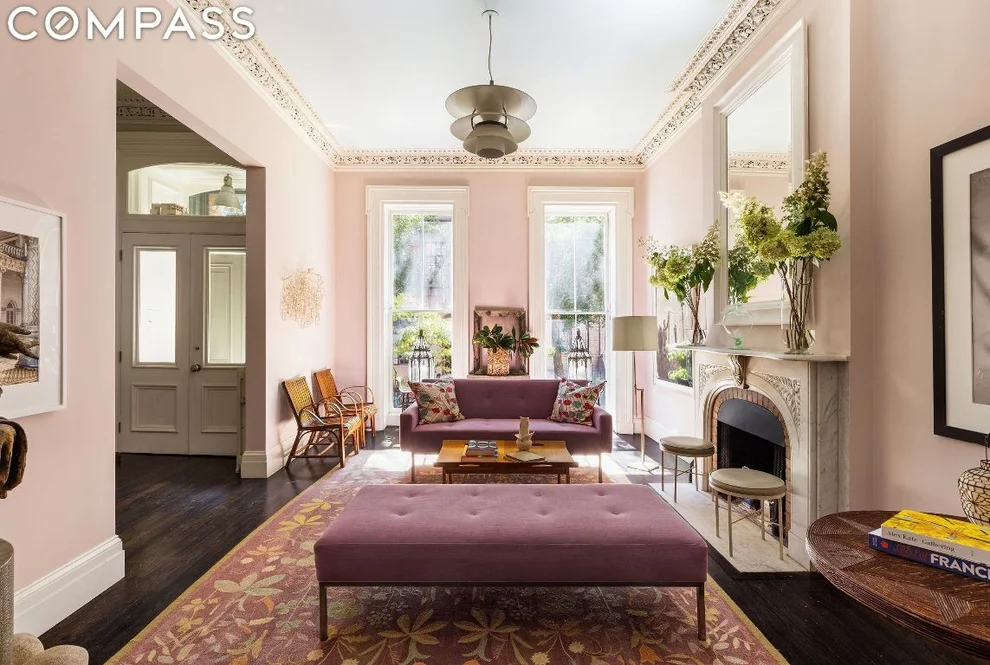 Unit for sale at 25 Perry Street, Manhattan, NY 10014