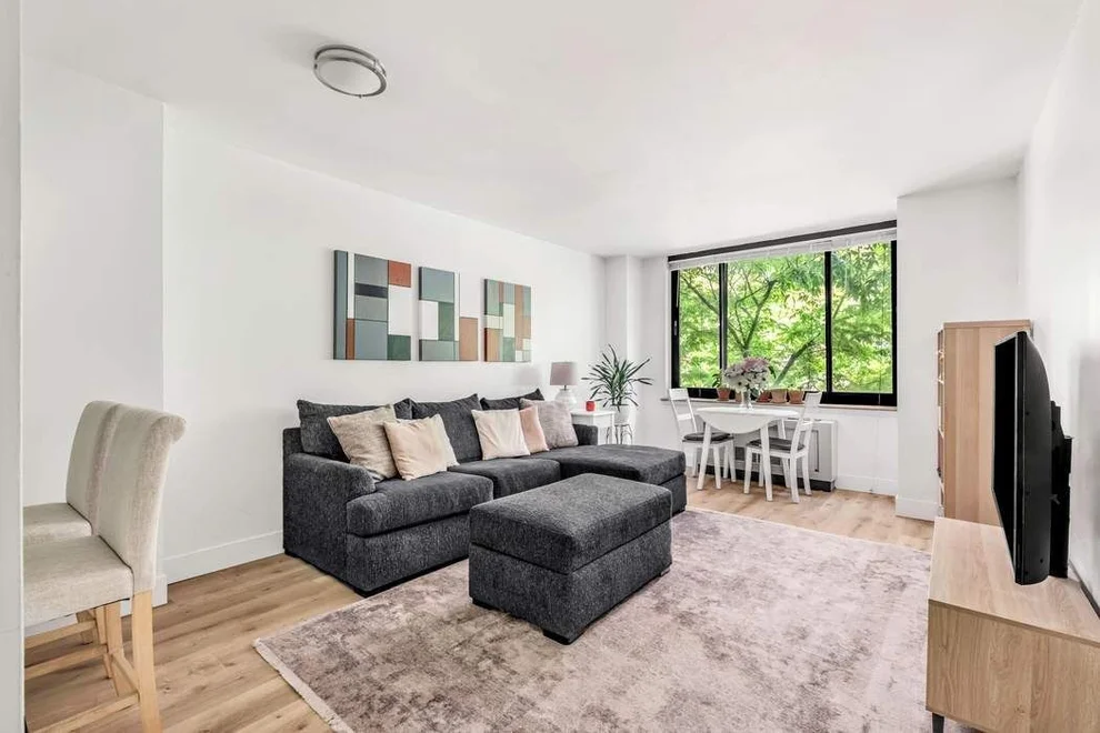 Unit for sale at 300 Albany Street, Manhattan, NY 10280