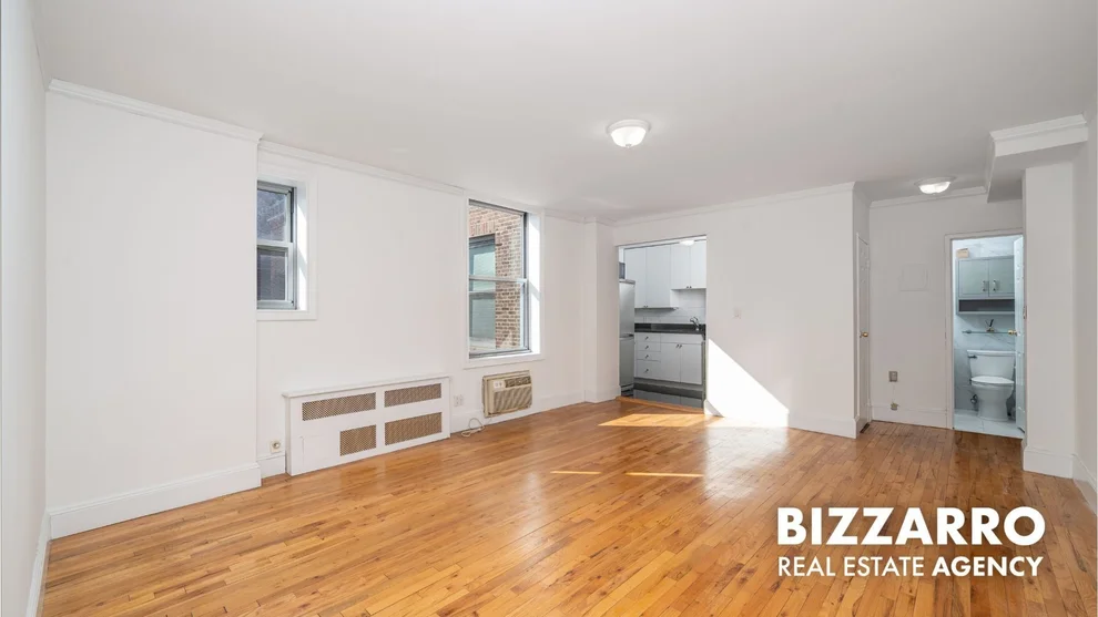 Unit for sale at 689 Fort Washington Avenue, Manhattan, NY 10040