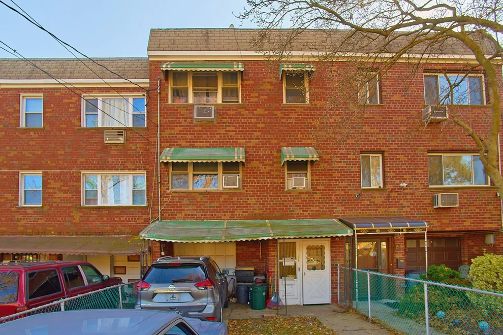 Unit for sale at 1958 Burke Avenue, Bronx, NY 10469