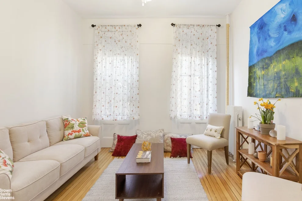 Unit for sale at 228 E 13TH Street, Manhattan, NY 10003