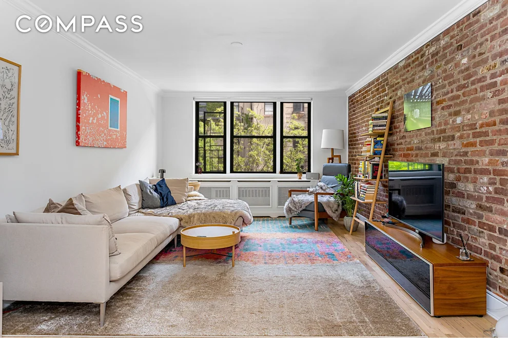 Unit for sale at 250 W 15th Street, Manhattan, NY 10011