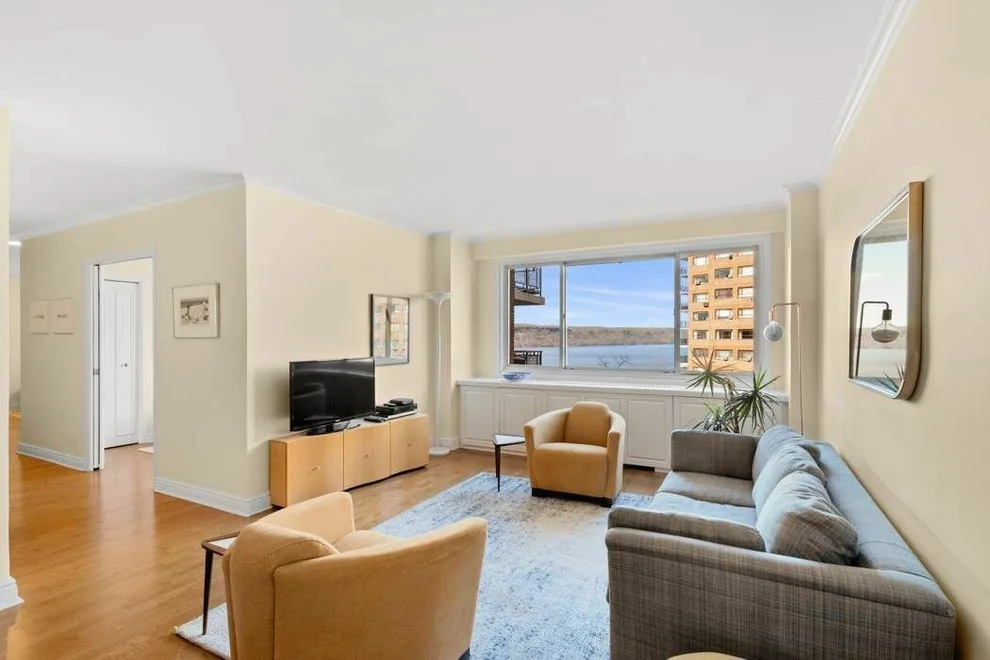 Unit for sale at 2621 PALISADE Avenue, Bronx, NY 10463